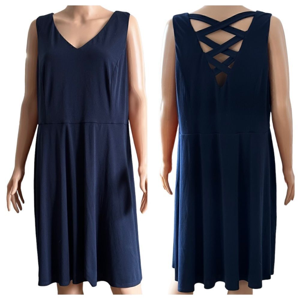 Fortune + Ivy Navy Crisscross Back Shift Dress Size 2X